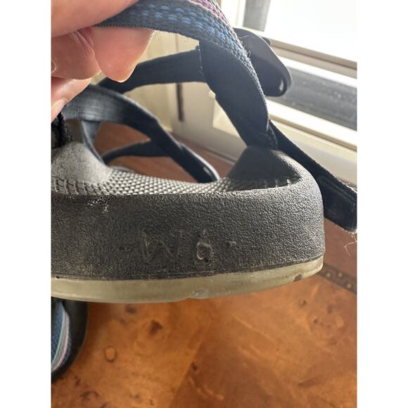 Chaco sport sandals womens size 6 blue and pink S24 - Picture 5 of 6